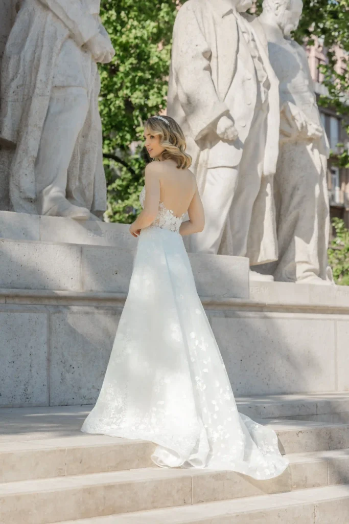 Esküvői ruha Lilou 3