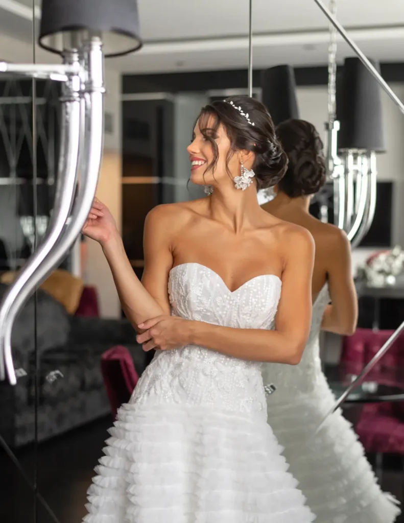 Esküvői ruha Beverly 4