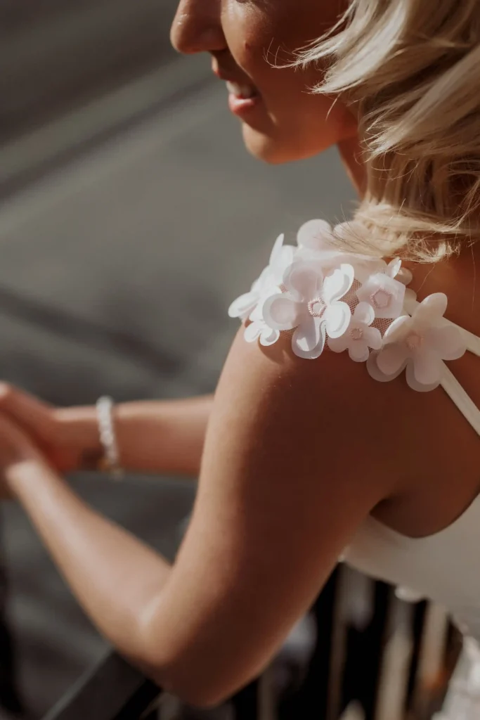 Menyecske ruha Cleo 3