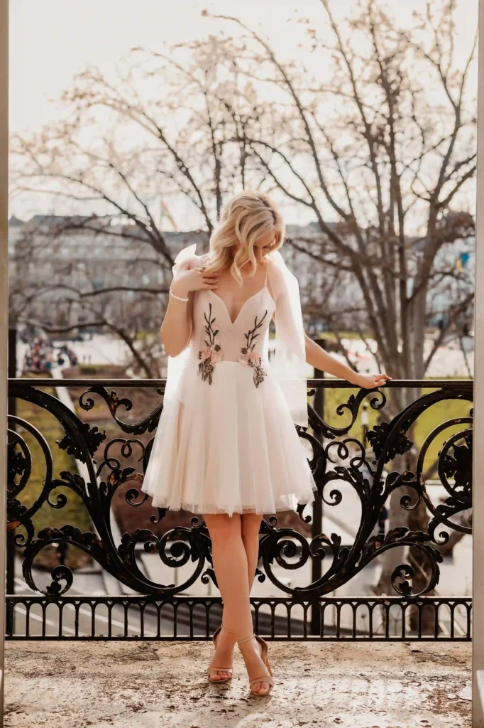 Menyecske ruha Cintia 2