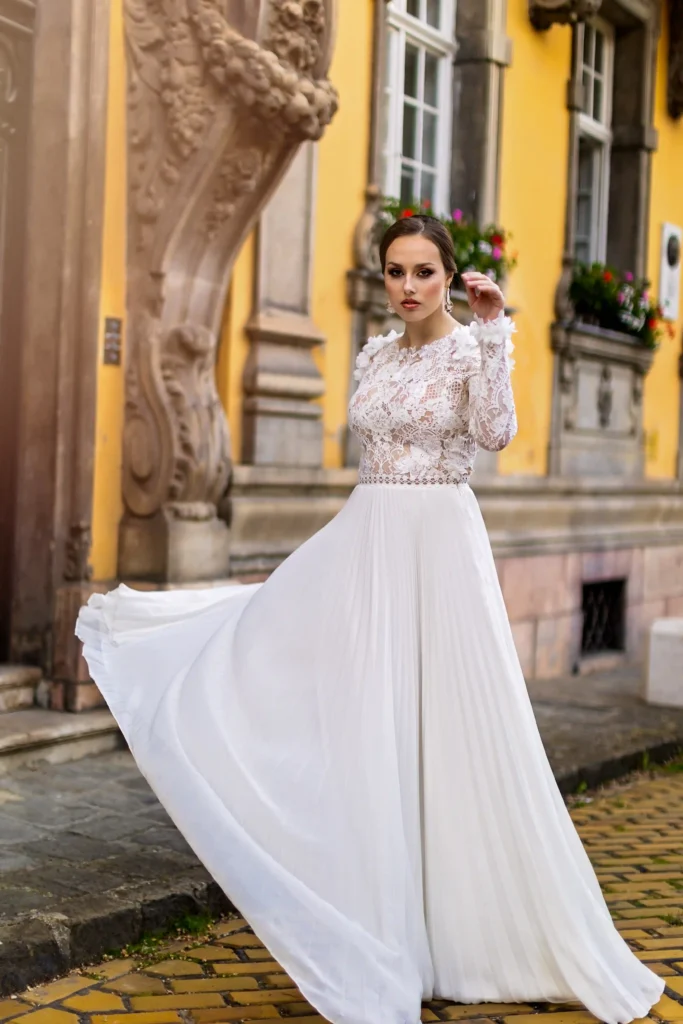 Esküvői ruha Flora 3