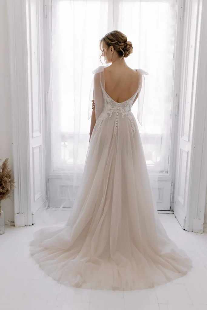 Esküvői ruha Primose 1