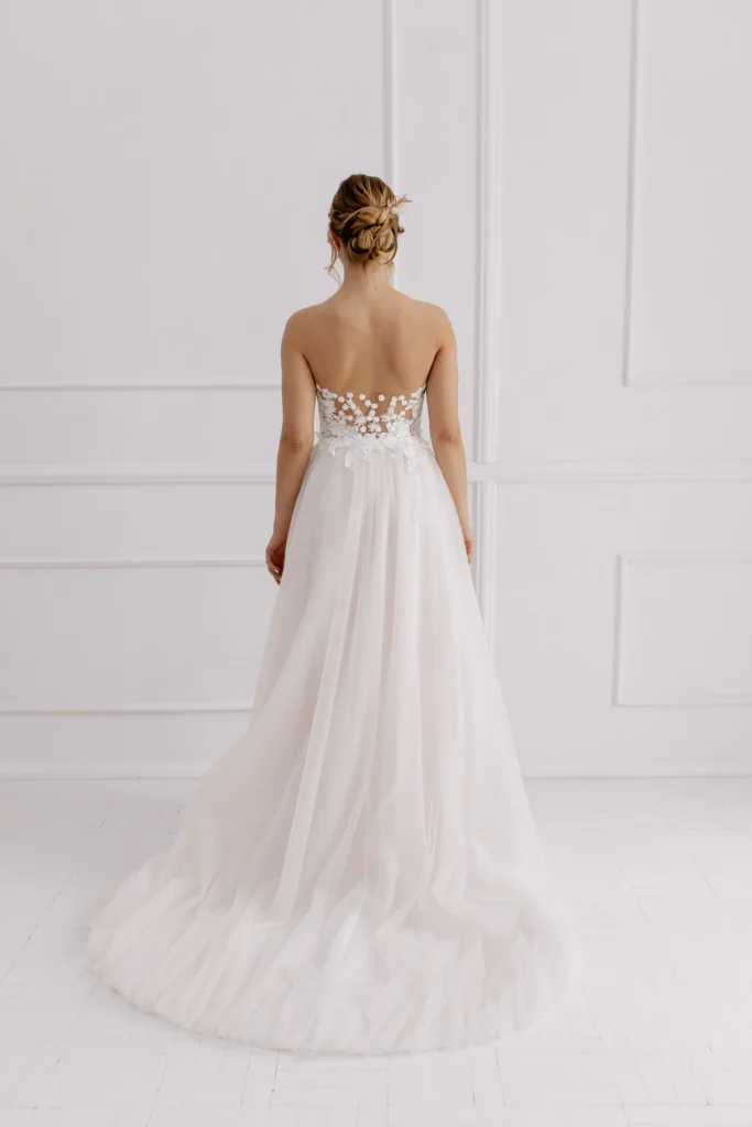 Esküvői ruha Aster 2