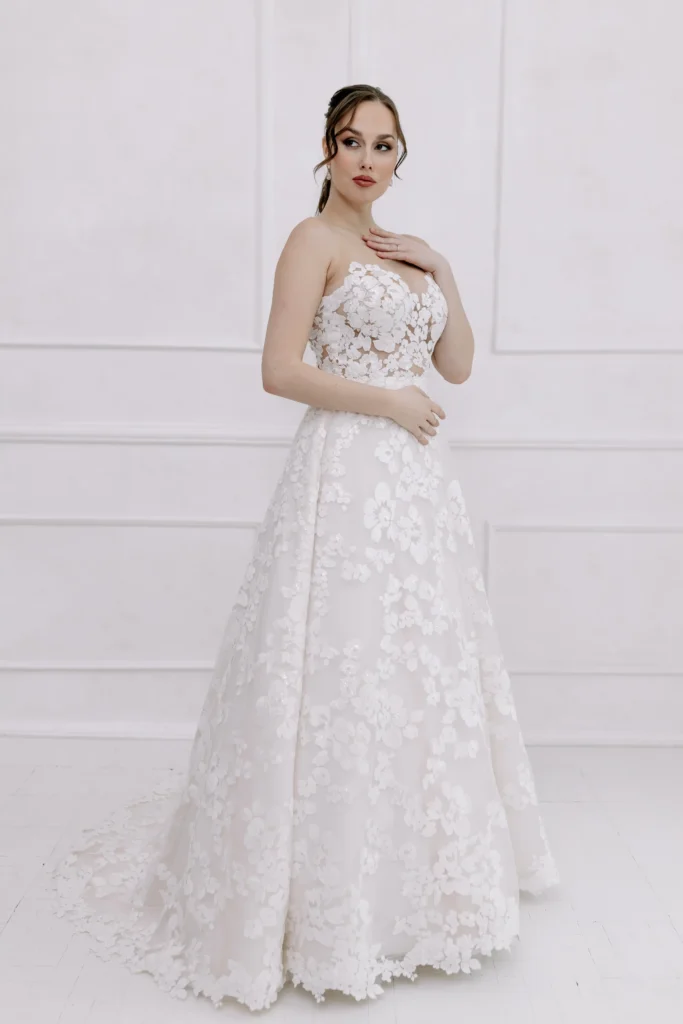 Esküvői ruha Rosalina 1