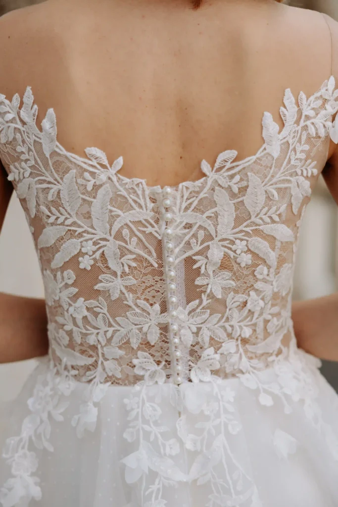 Esküvői ruha Inez 1